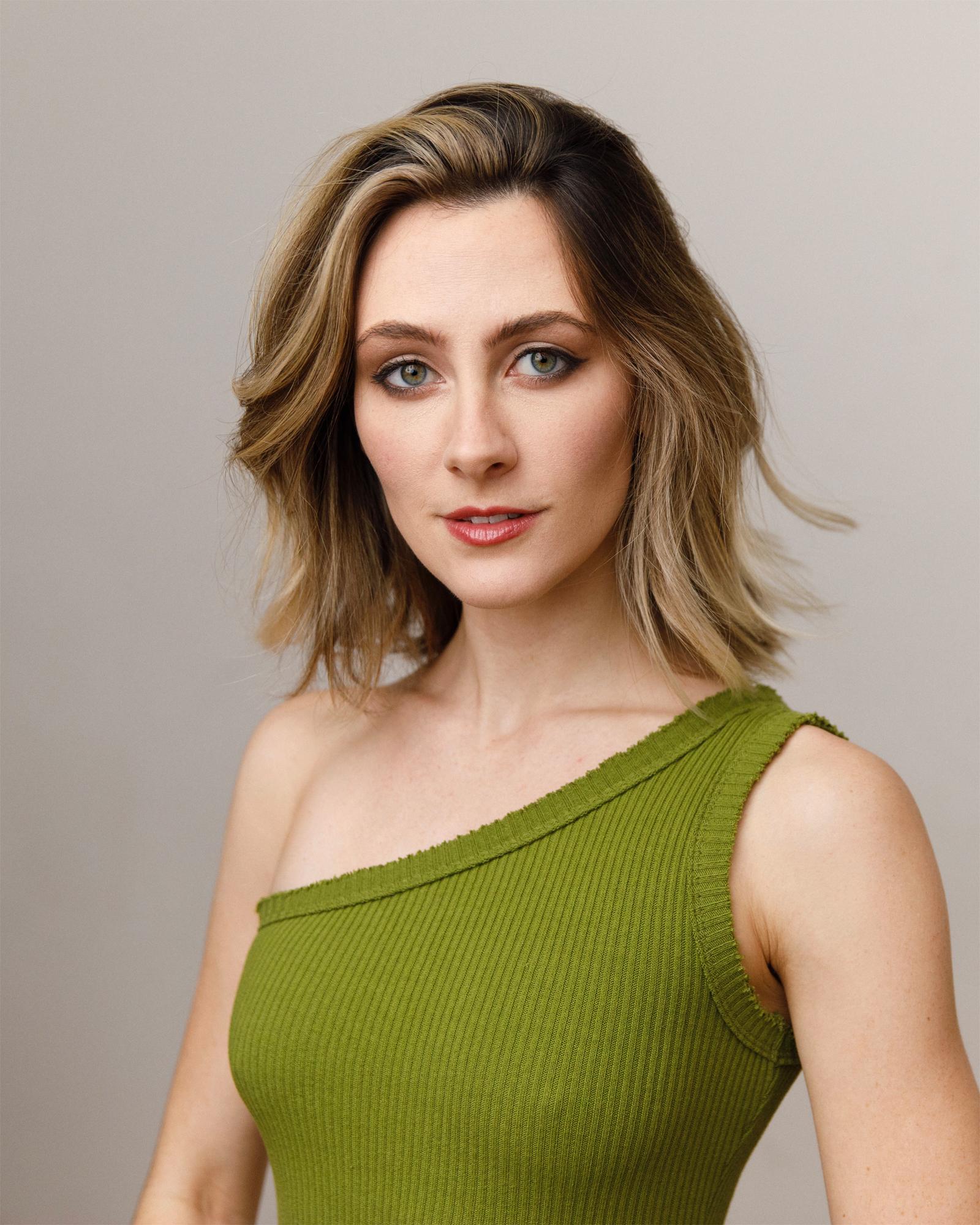 actor Michaela Jill Murphy large photo