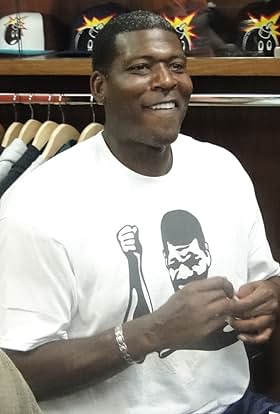 actor Larry Johnson large photo