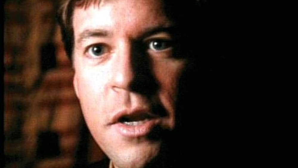 actor Paul Roebling large photo