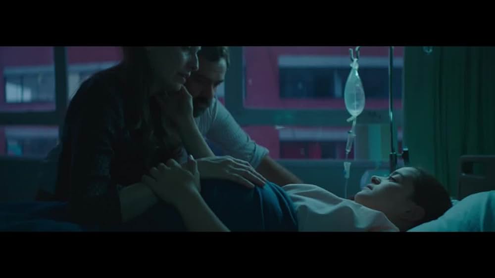 actor Yuriria del Valle large photo