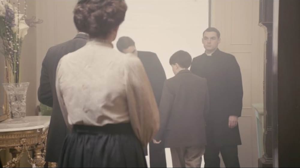 actor Barbara Adair large photo