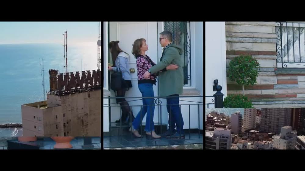 actor Gabriela Toscano large photo