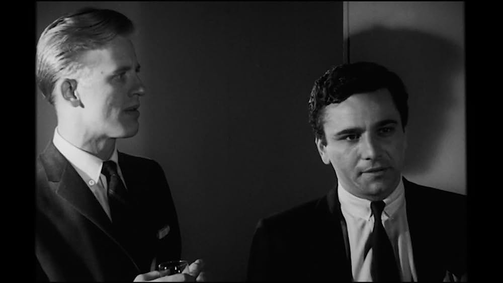 actor Ron Hartmann large photo