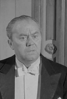 actor Arthur Young large photo