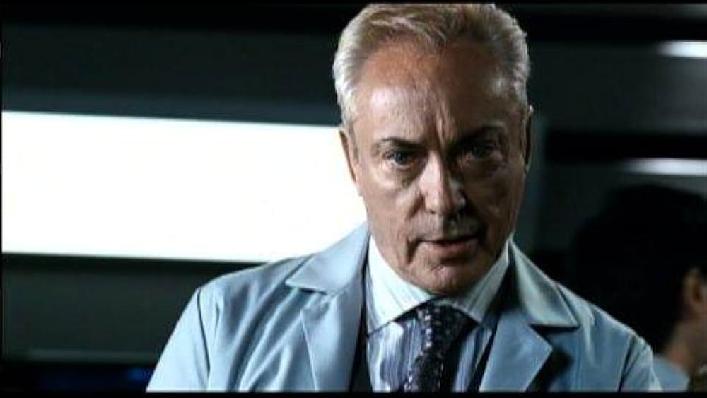 actor Suzanne Ristic large photo