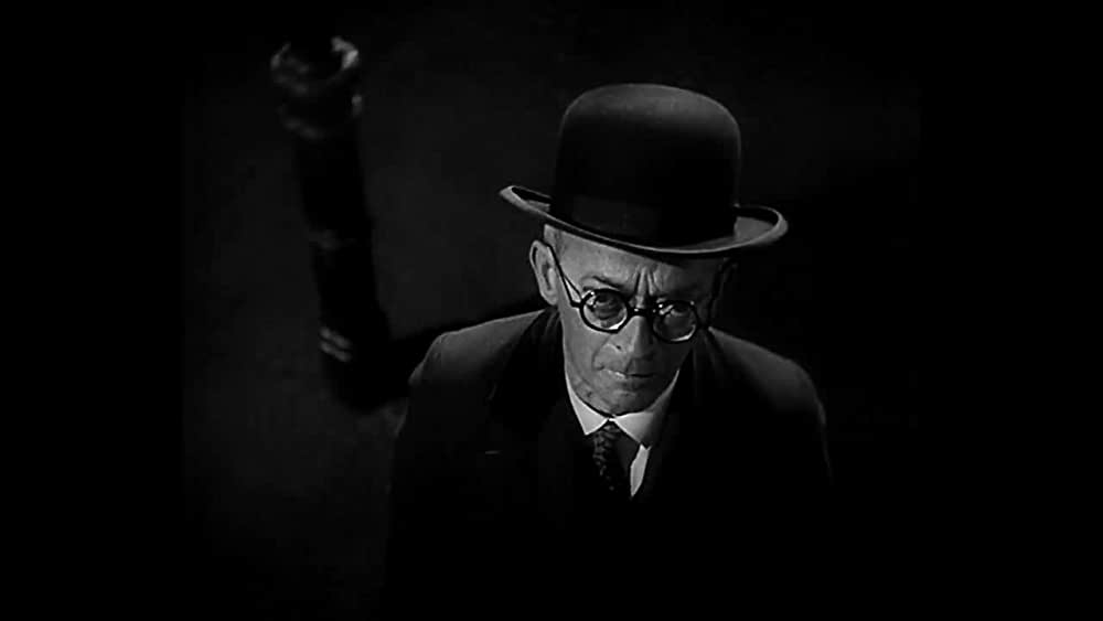 actor Ellen Widmann large photo