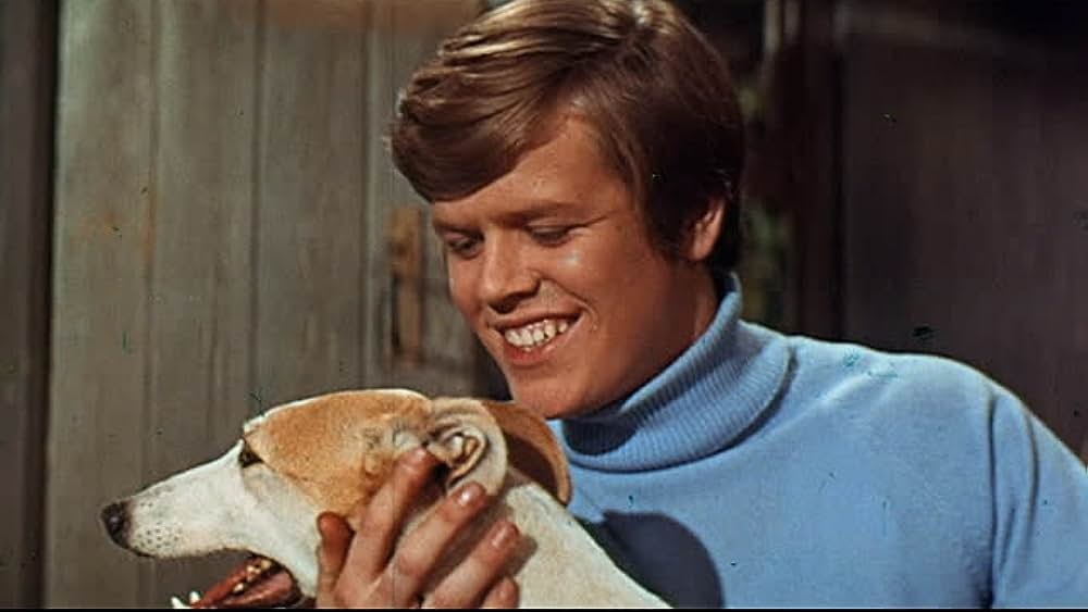 actor Derek Leckenby large photo