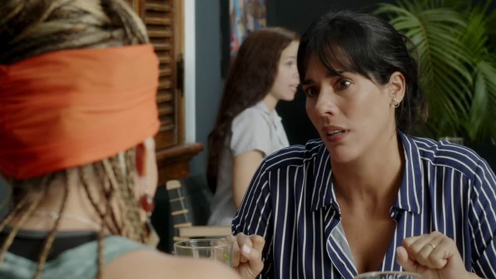 actor Guillermo Castañeda large photo