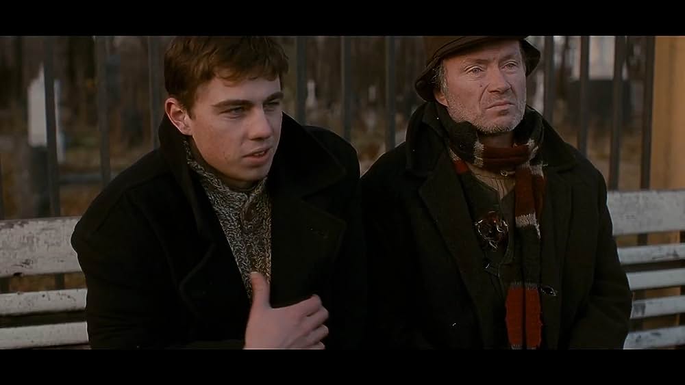 actor Mariya Zhukova large photo