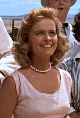 actor Fran Bennett large photo