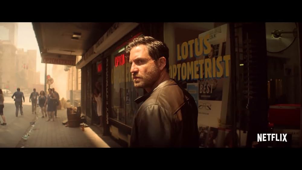 actor Kate Normington large photo