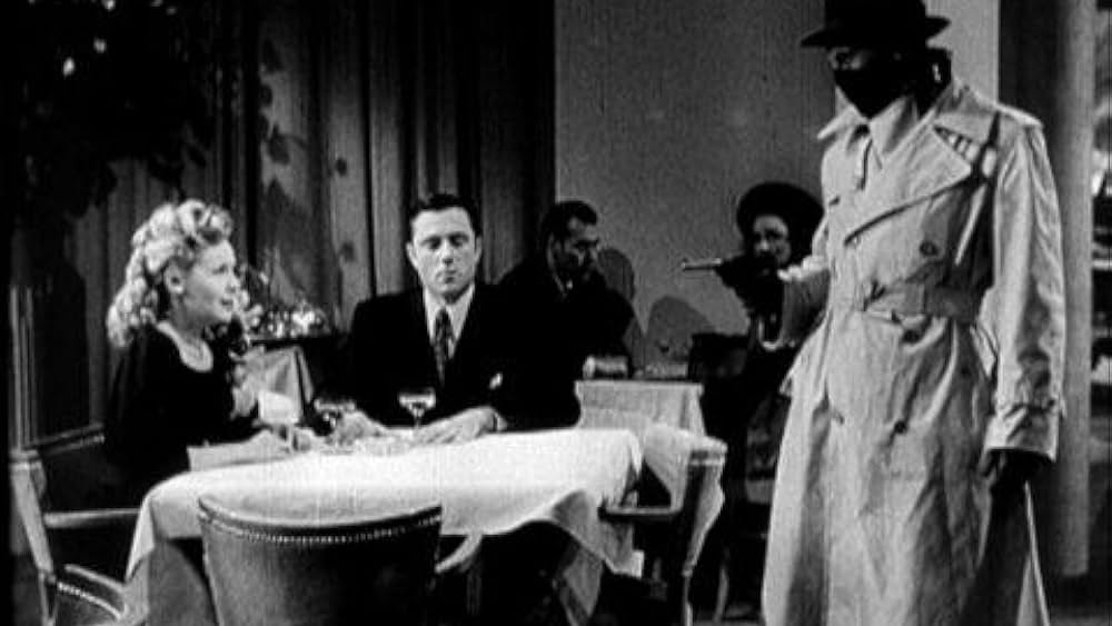 actor Walter Greaza large photo