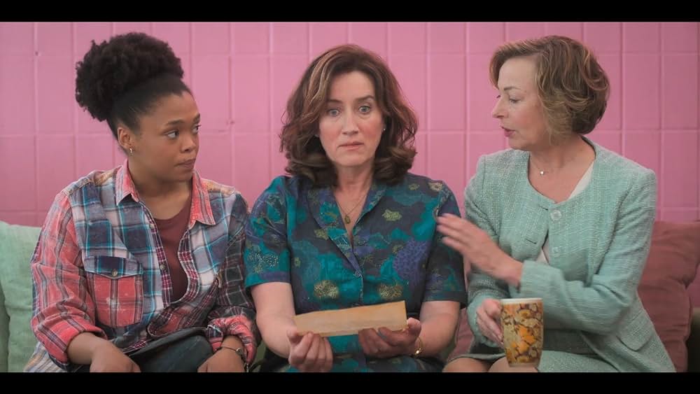 actor Jennifer Steyn large photo