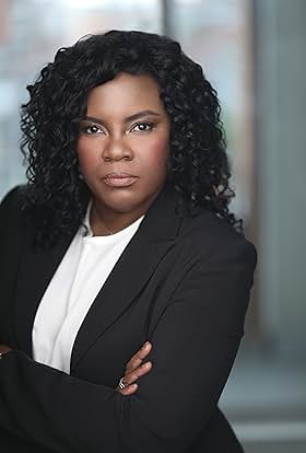 actor Angela Moore large photo