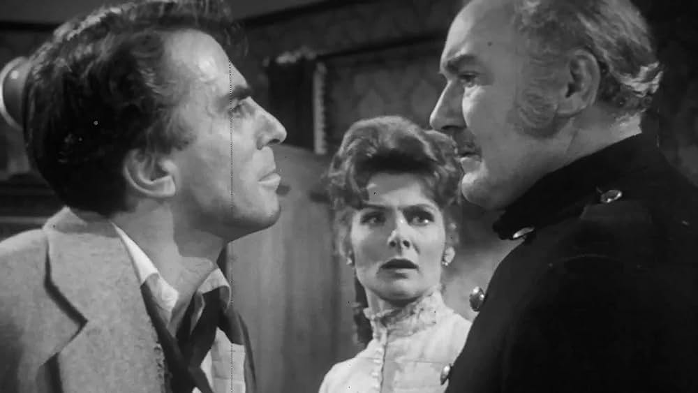 actor Selma Vaz Dias large photo