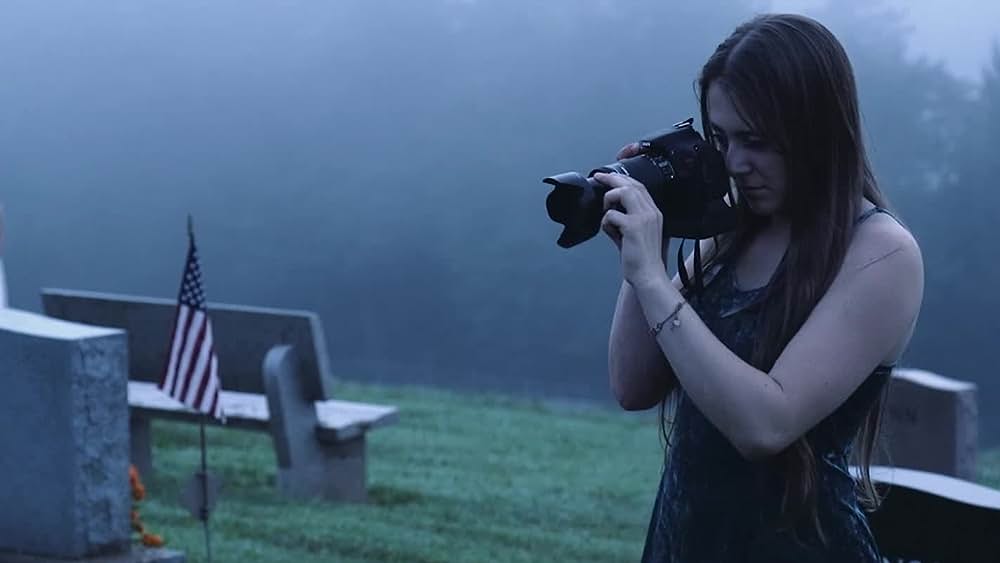 actor Lynda Marnoni large photo