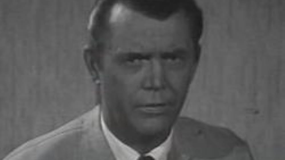 actor Gretchen Wells large photo