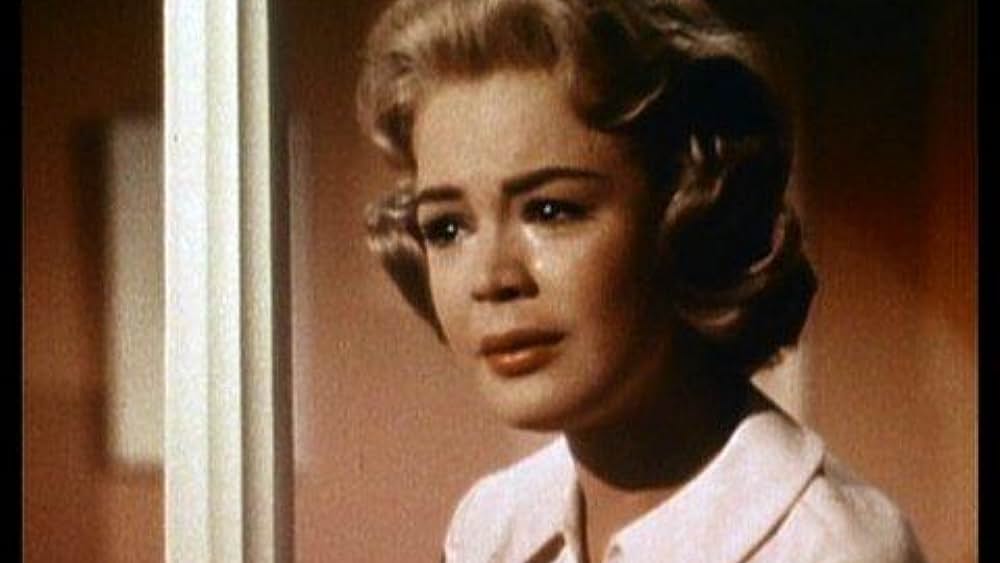 actor Karin Dicker large photo