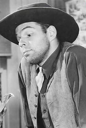 actor Matt Willis large photo