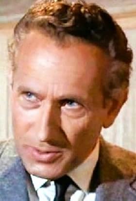 actor Gregory Morton large photo