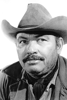 actor Juan García large photo