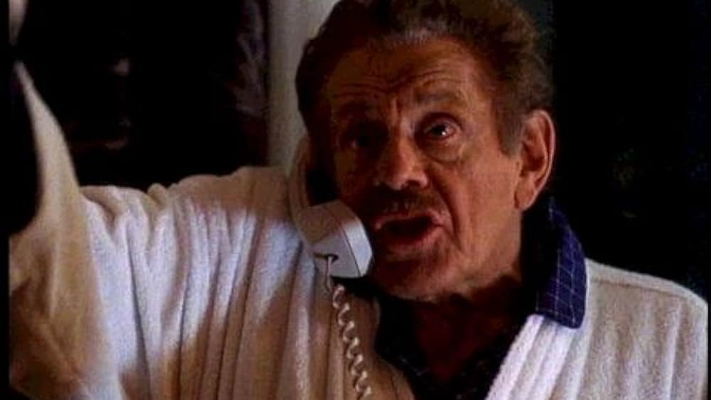 actor Theo Greenly large photo