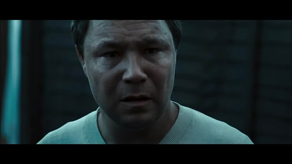 actor Emil Marwa large photo