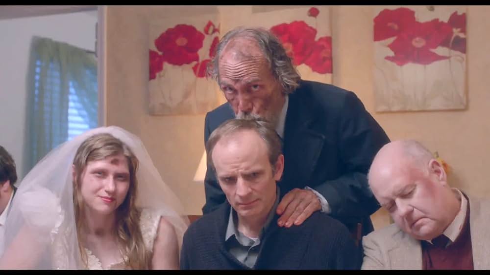 actor Steve Uzzell large photo