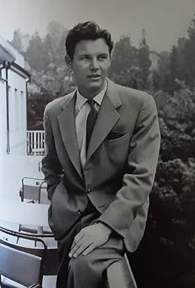 actor Rodney Burke large photo