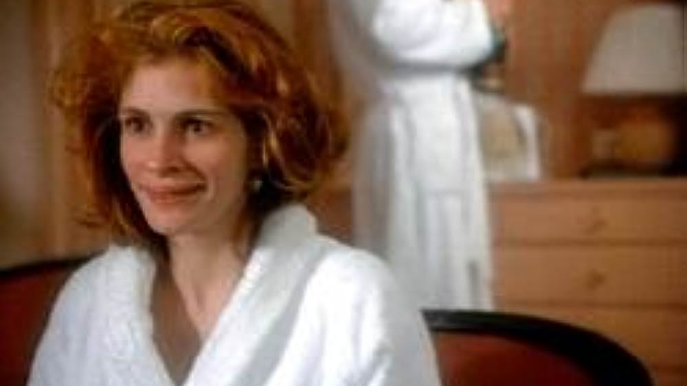 actor Tara Leon large photo