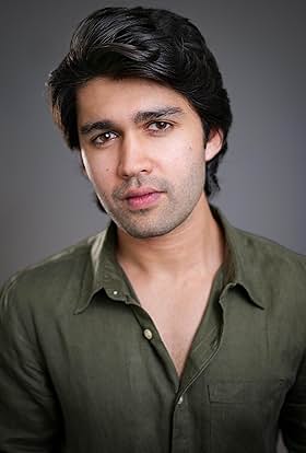 actor Karanvir Malhotra large photo