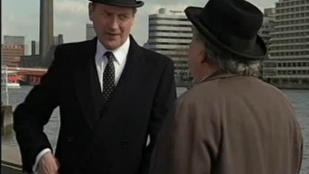 actor Marion Mathie large photo