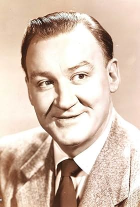 actor Tom Tully large photo