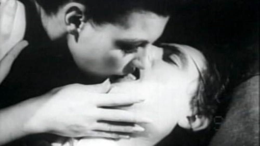 actor Linda Boyce large photo