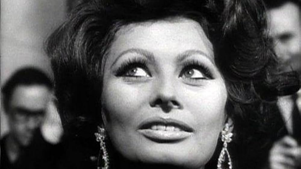 actor Peter Bartlett large photo