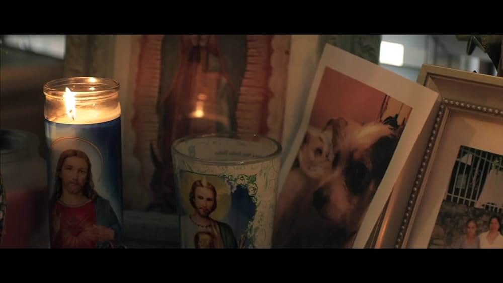 actor Lilian Tapia large photo