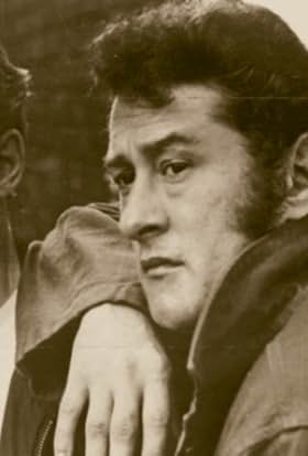 actor Paul Bradley large photo