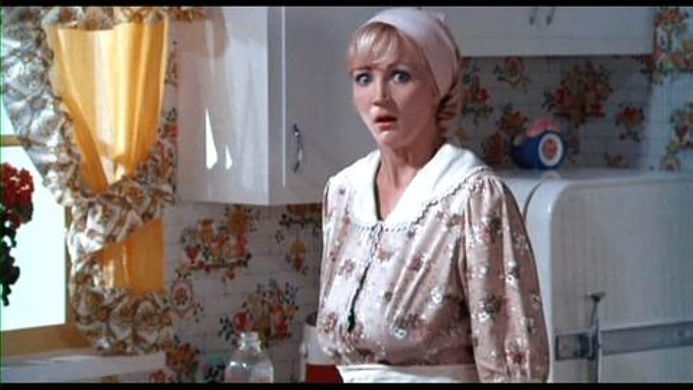 actor Saul Kahan large photo