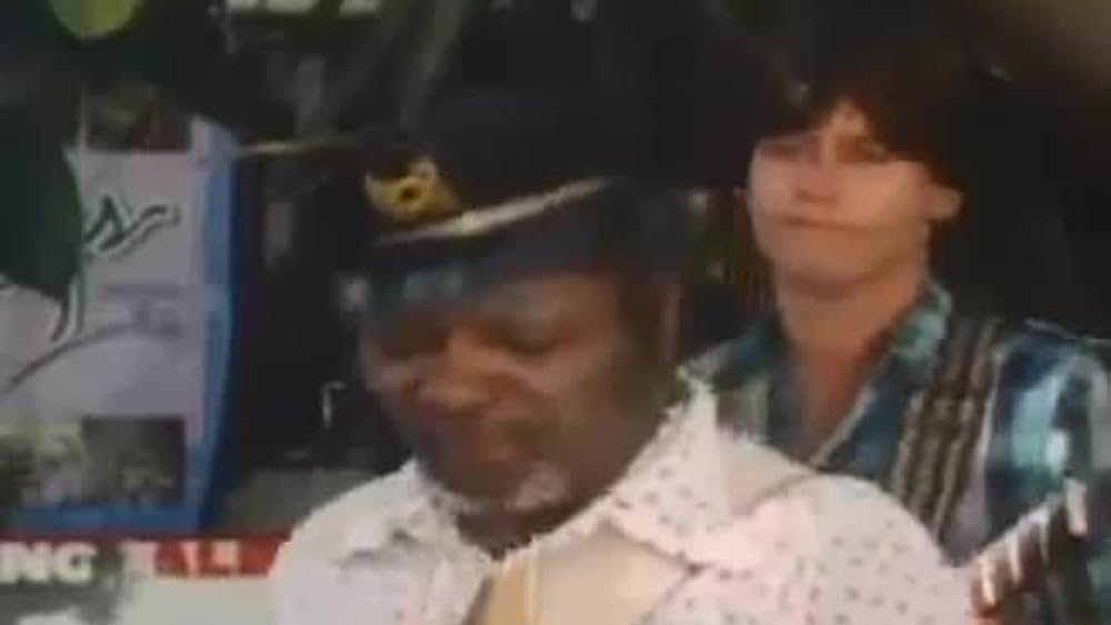 actor Galyn Görg large photo