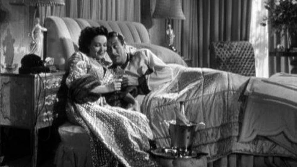 actor Pati Behrs large photo