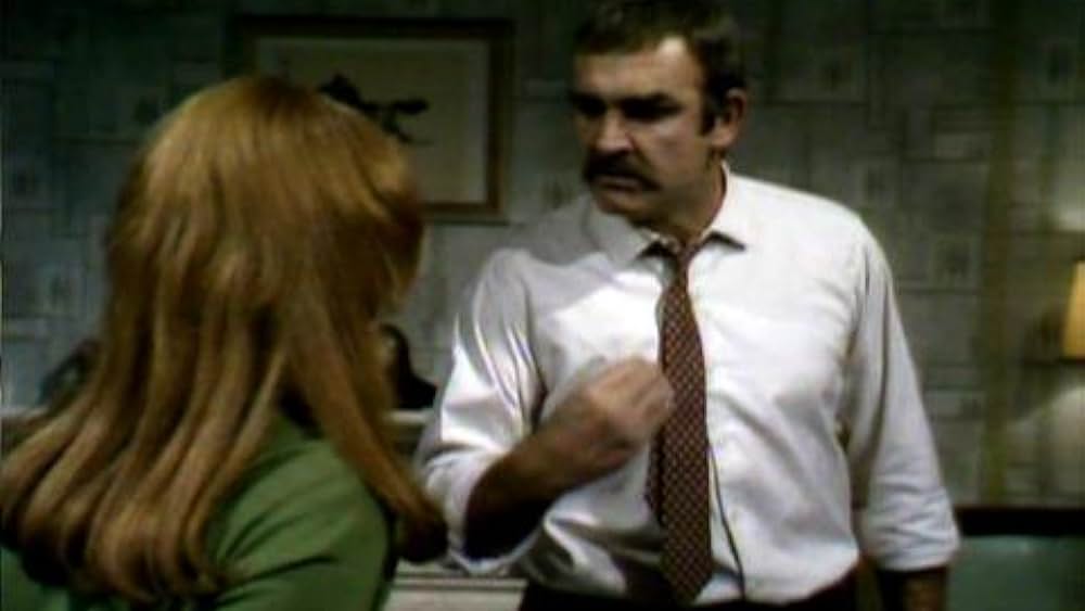 actor Alun Owen large photo