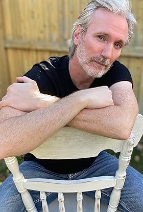 actor Tom Carey large photo