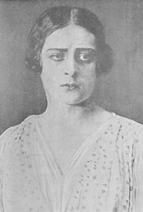 actor Zoia Karabanova large photo