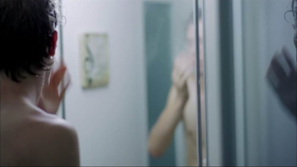 actor Elizabeth Levin large photo