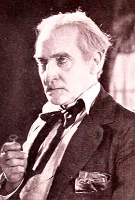 actor Paul Weigel large photo