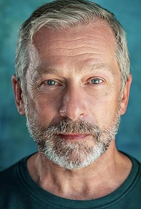 actor Paul Ryan large photo