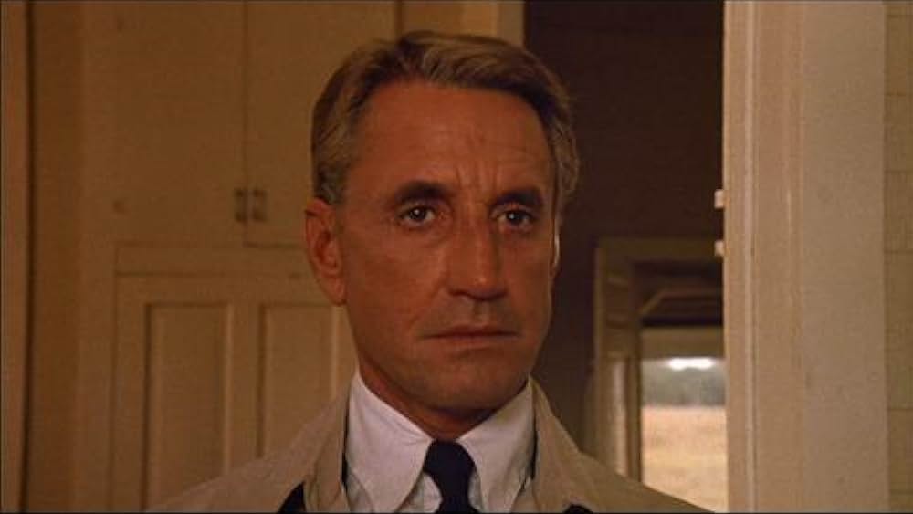 actor Frank Bates large photo