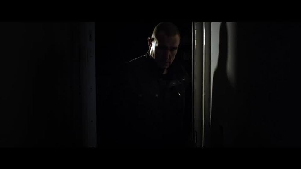 actor Nicole Faraday large photo