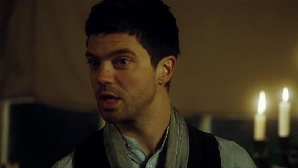 actor Daphne Neville large photo