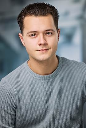 actor Simon Lee large photo